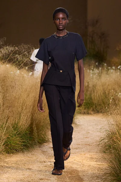 Look 39